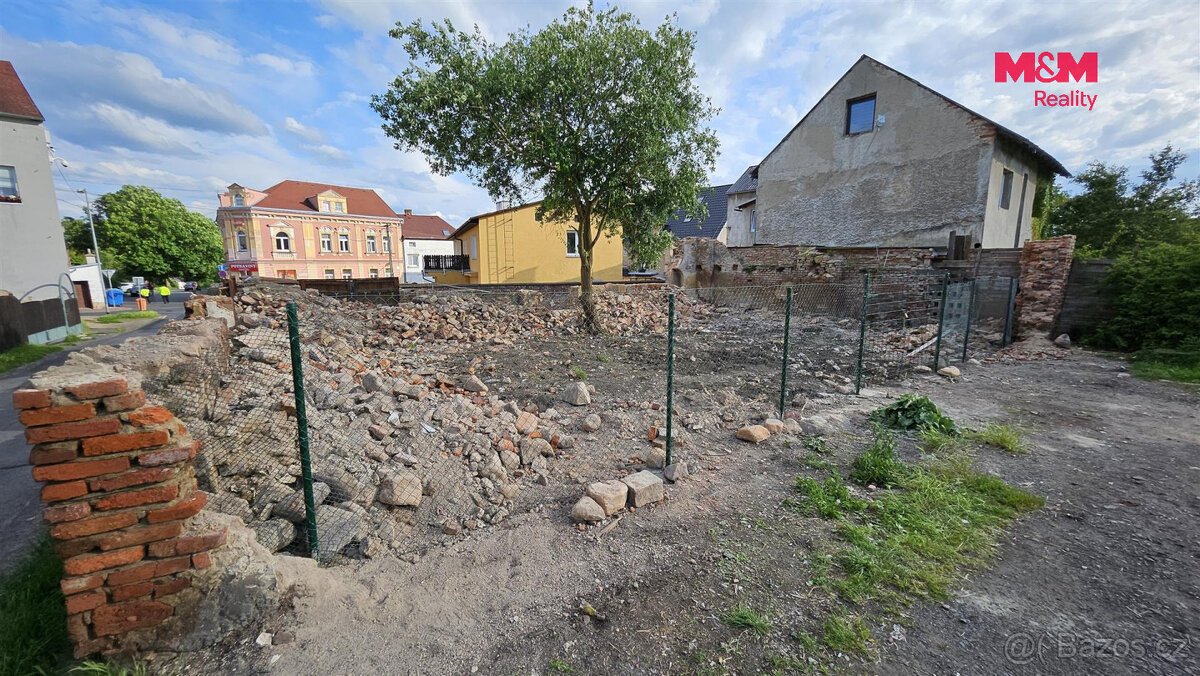 Prodej pozemku k bydlení, 248 m², Dubí, ul. Tramvajní