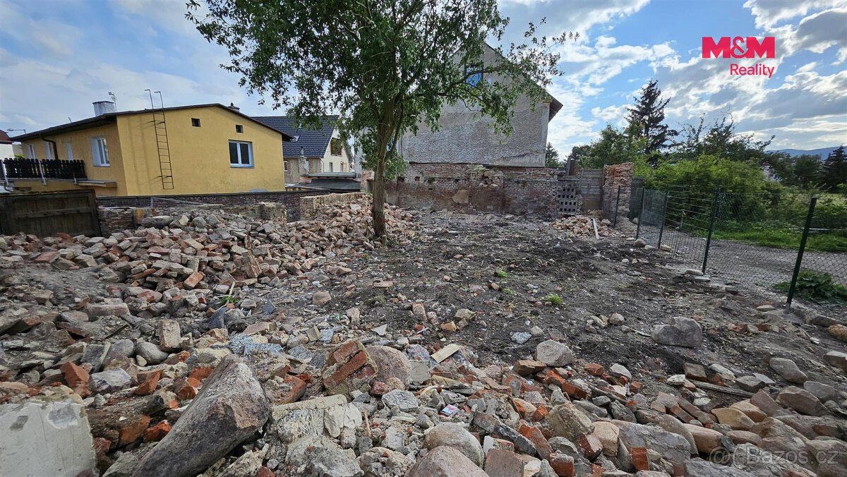 Prodej pozemku k bydlení, 248 m², Dubí, ul. Tramvajní
