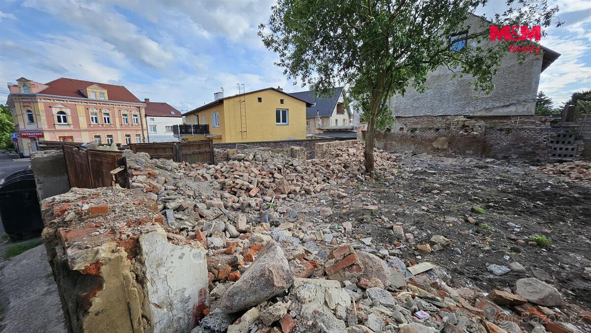 Prodej pozemku k bydlení, 248 m², Dubí, ul. Tramvajní