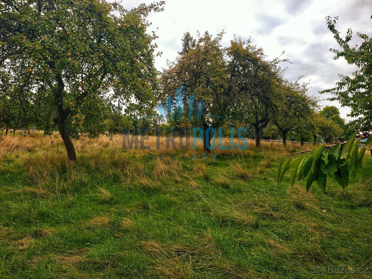 Výjimečná příležitost – rozlehlý stavební pozemek 2673 m² v