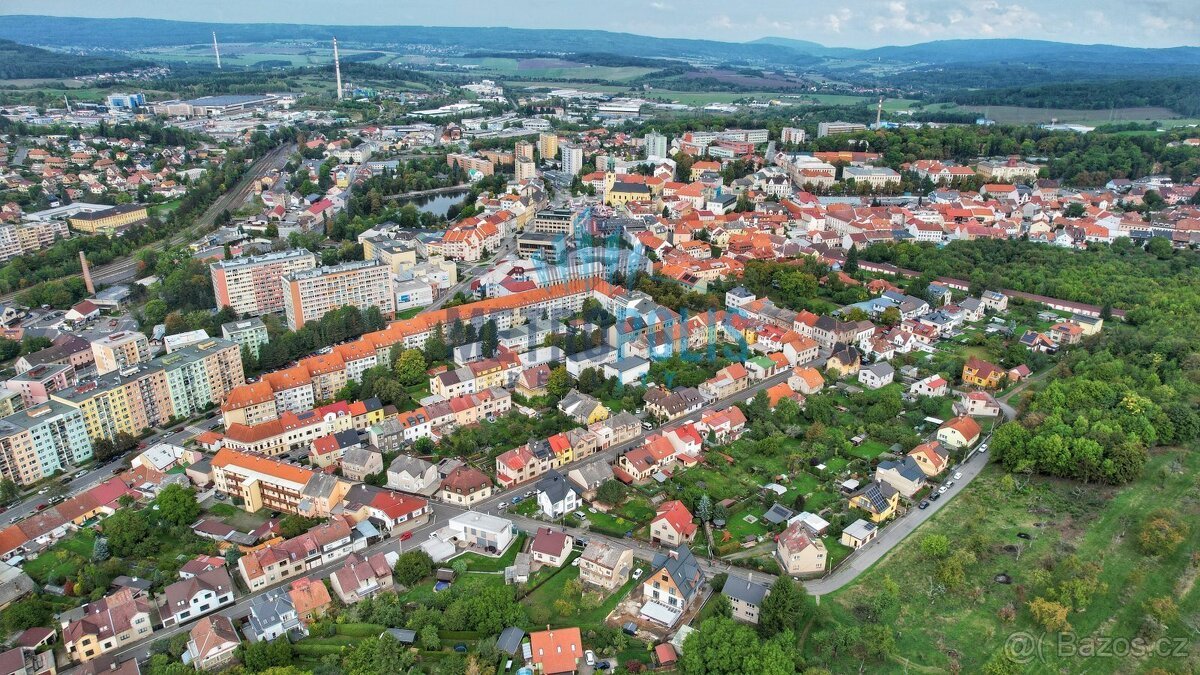 Výjimečná příležitost – rozlehlý stavební pozemek 2673 m² v
