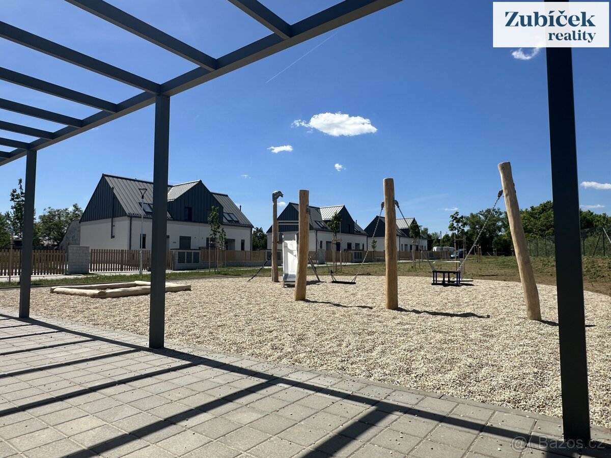 Prodej stavebního pozemku Strážnice - Nová Písečnice