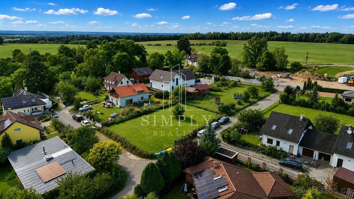 Prodej stavebního pozemku 810 m², Tehov, ev.č. 00348