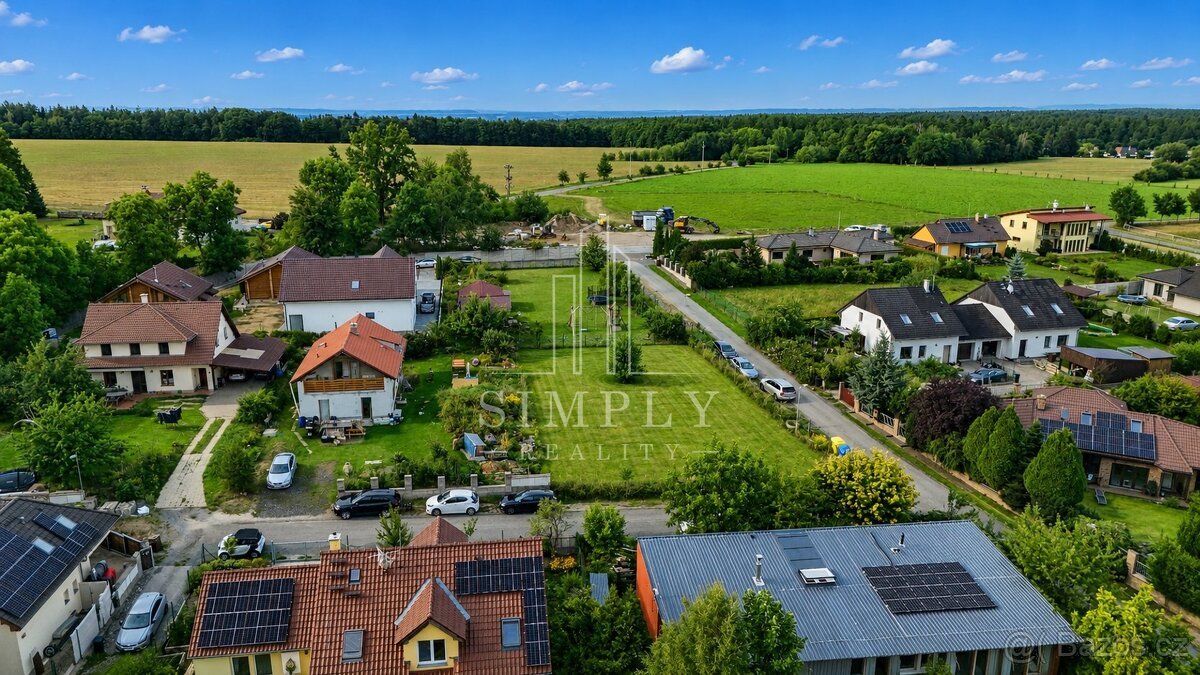 Prodej stavebního pozemku 810 m², Tehov, ev.č. 00348