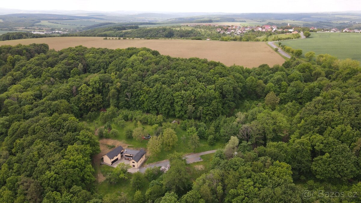 Prodej pozemků Hřivinův Újezd, okr. Zlín