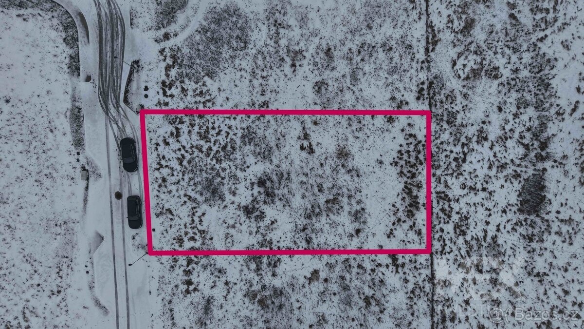 Prodej stavebního pozemku 817 m2 v obci Rožďalovice