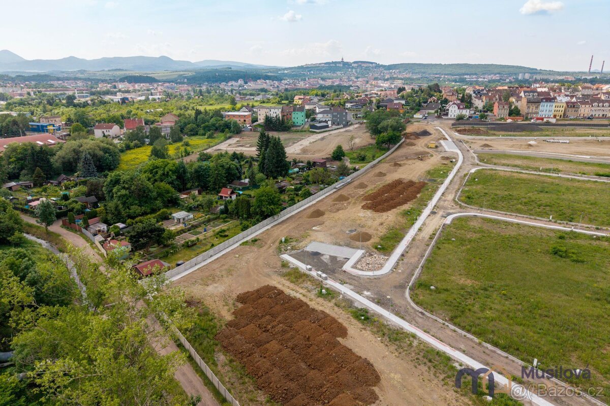 Prodej stavebních pozemků - Novosedlice