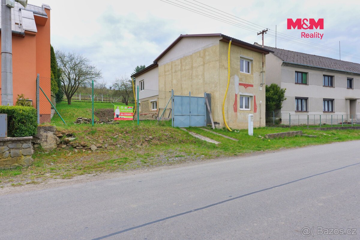 Prodej pozemku k bydlení, 816 m²