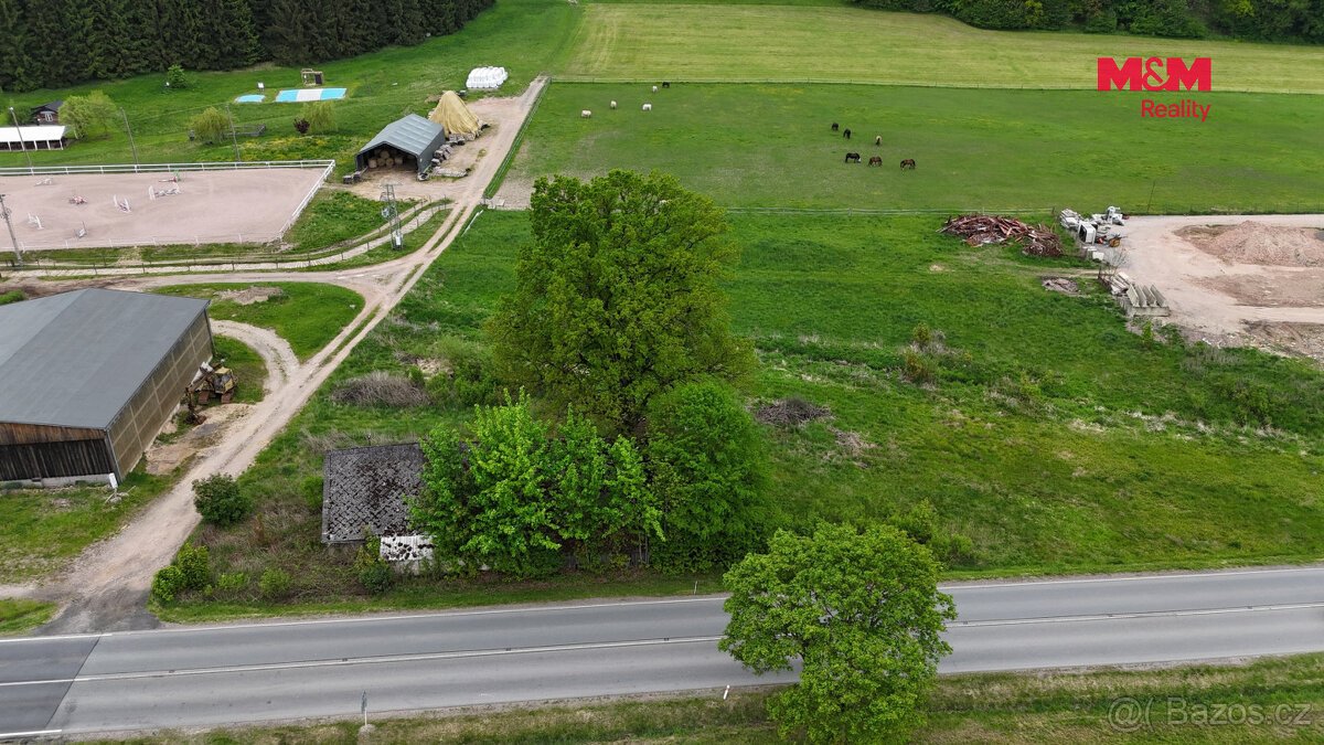 Prodej komerčního pozemku, 6328 m², Líšnice, ul. Líšnice 231