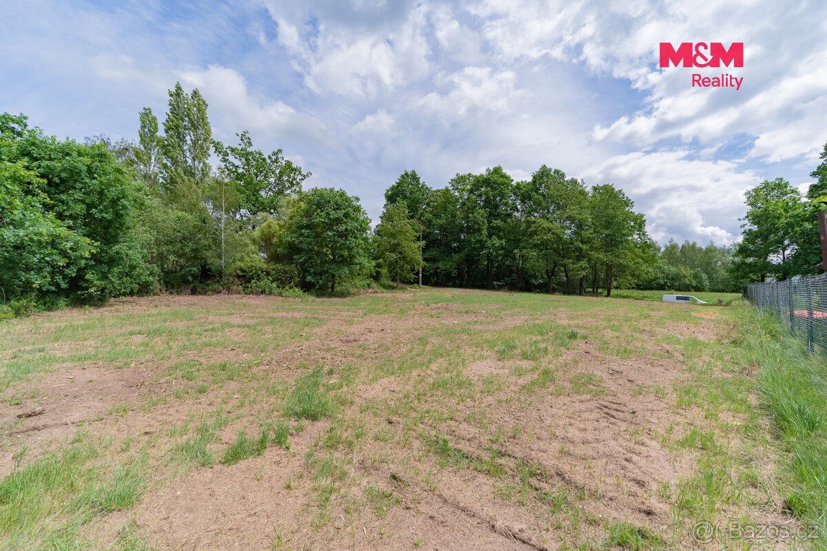 Prodej pozemku k bydlení, 2207 m², Okrouhlá
