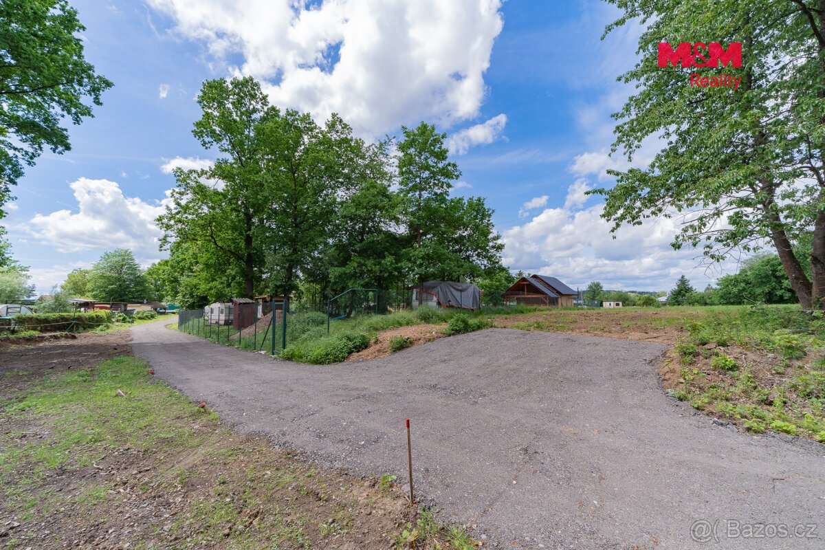 Prodej pozemku k bydlení, 2207 m², Okrouhlá