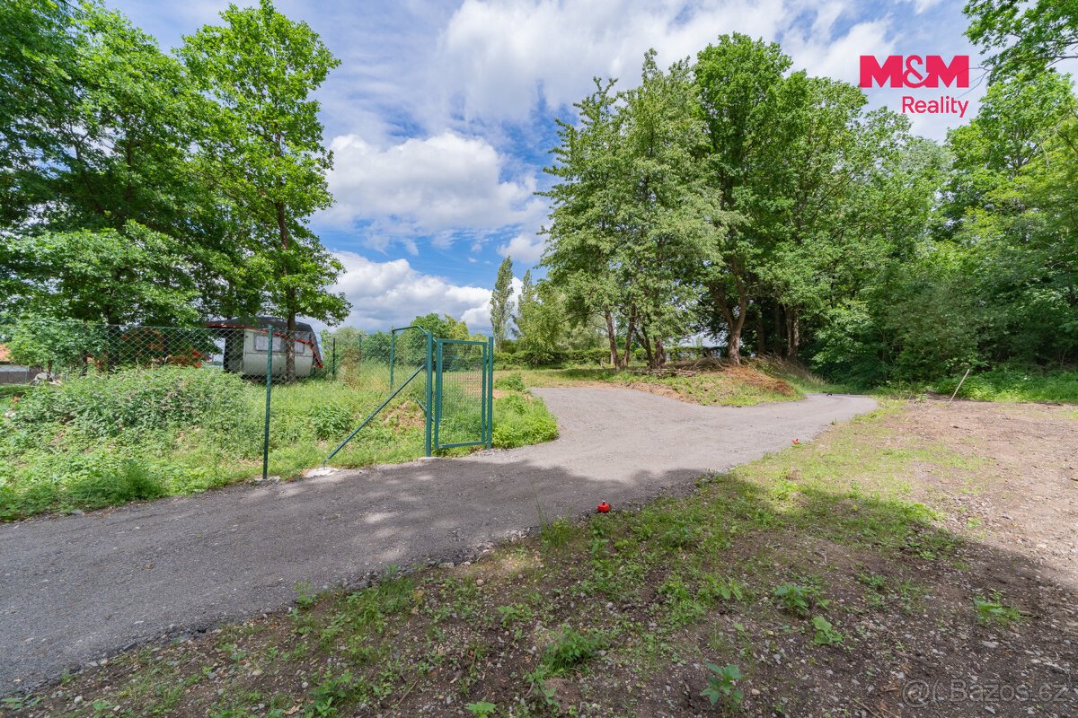 Prodej pozemku k bydlení, 2207 m², Okrouhlá
