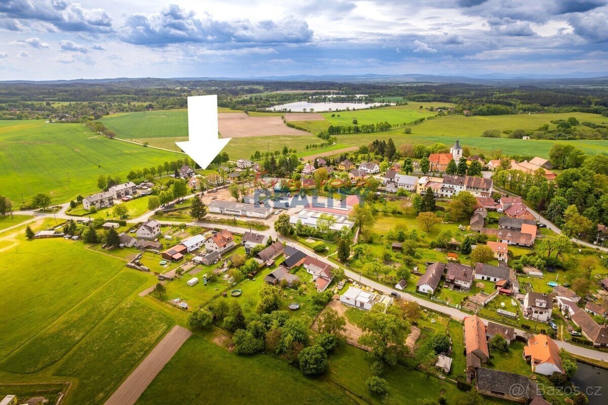 Prodej stavebního pozemku 860m2 Kostelec nad Vltavou
