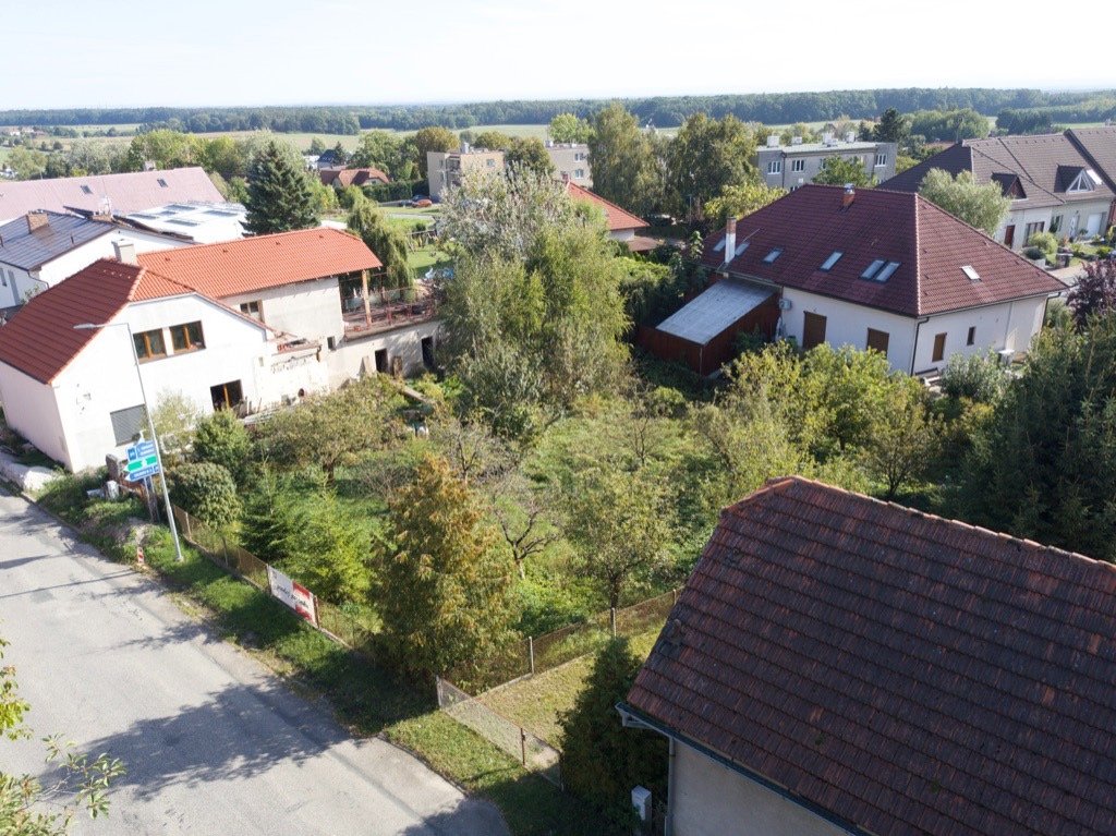 Prodej stavebního pozemku – Rohovládova Bělá