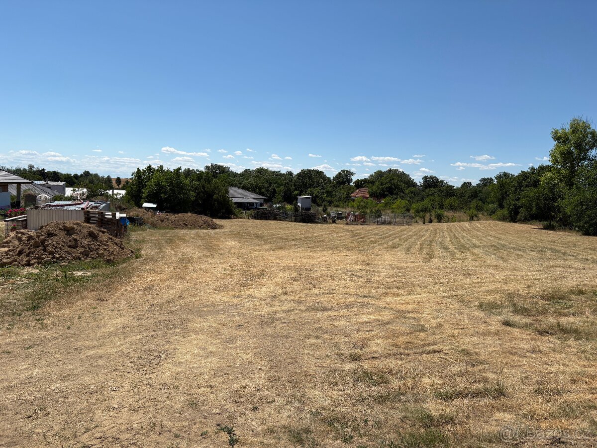 Prodej stavebního pozemku 1514 m², Želetice