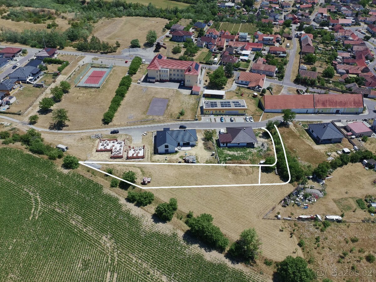 Prodej stavebního pozemku 1514 m², Želetice