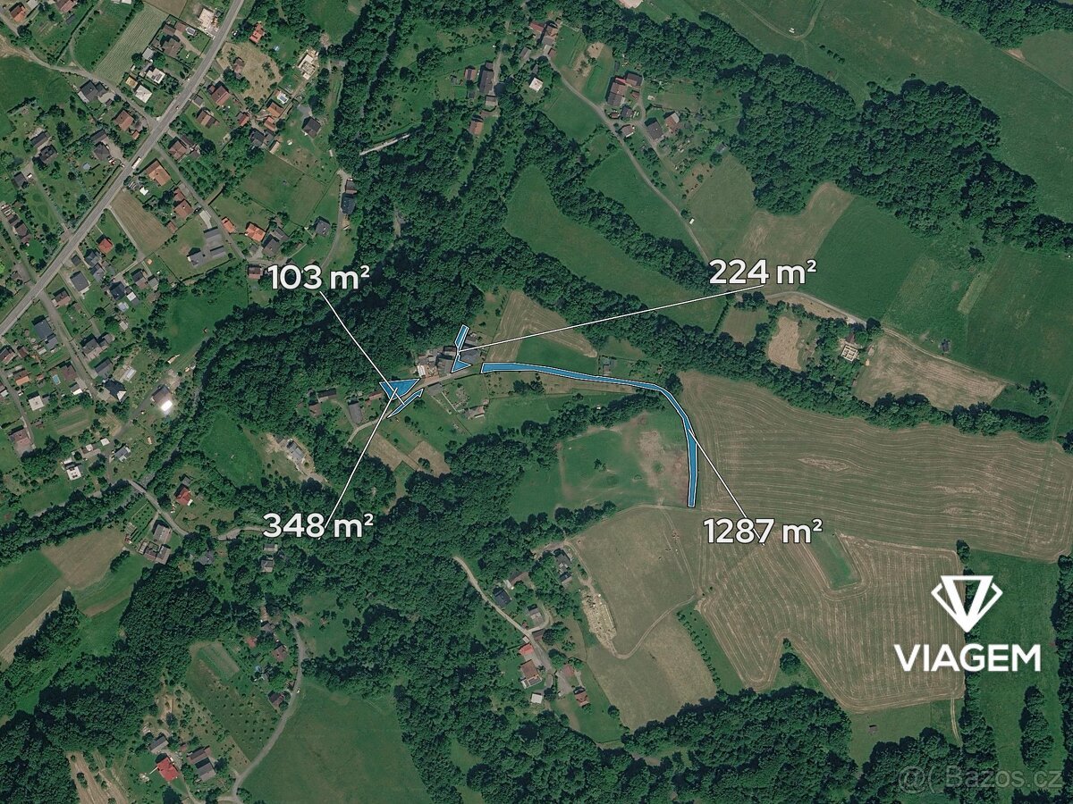 Zahrada 1 962 m², Podíl 50 % o výměře 346 m²