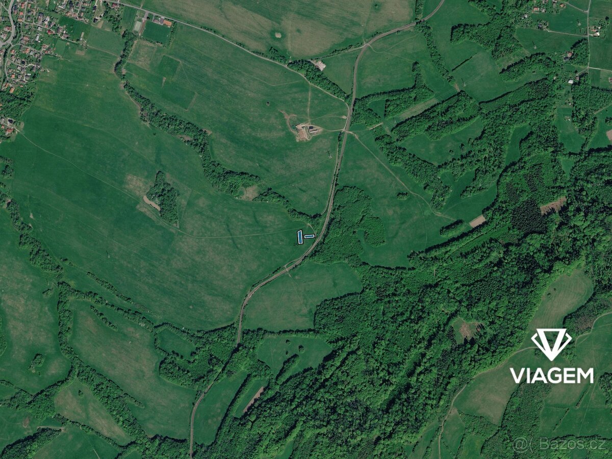 Pole 1 114 m²