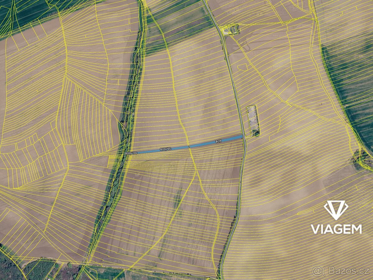 Pole 3 146 m², Podíl 33 % o výměře 1 049 m²