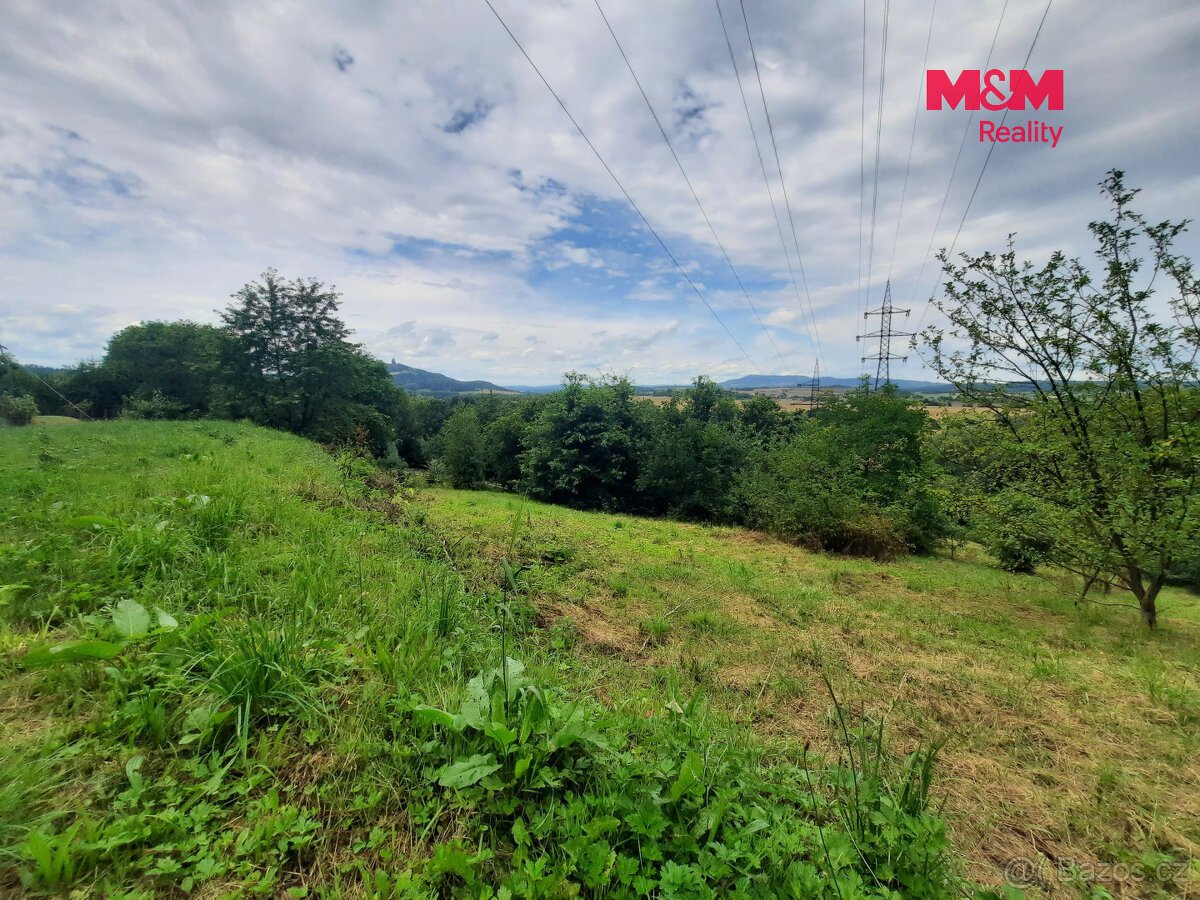 Prodej pozemku k bydlení, 2948 m², Újezd pod Troskami