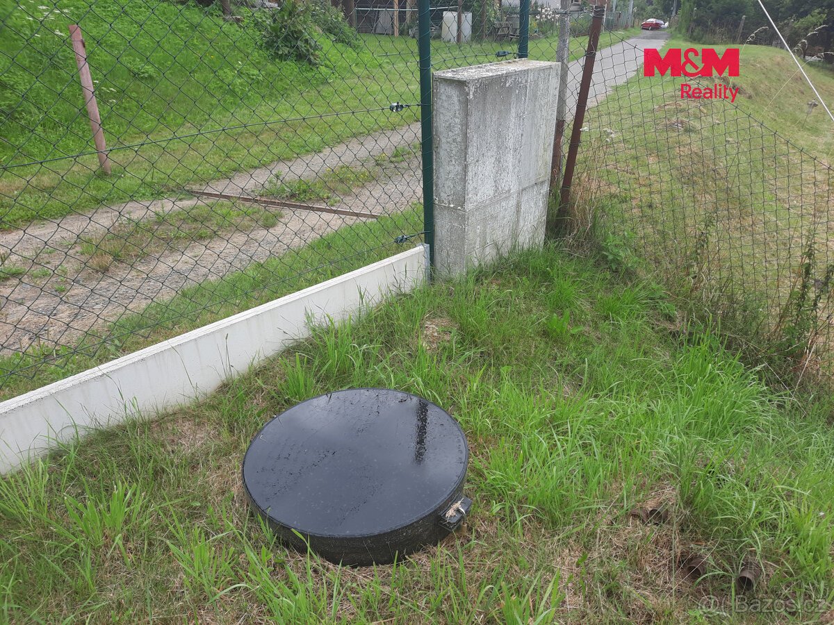Prodej pozemku k bydlení, 2948 m², Újezd pod Troskami