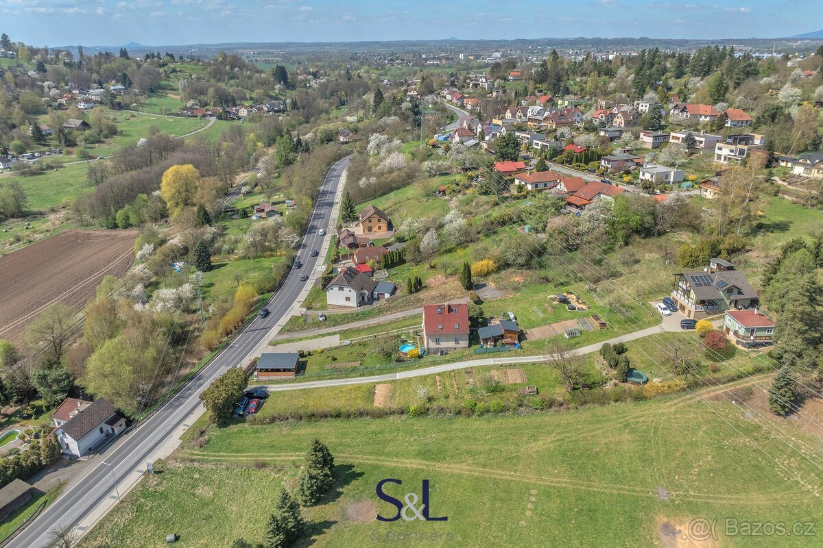 Prodej pozemku pro bydlení, 1 000 m² - Pelešany u Turnova