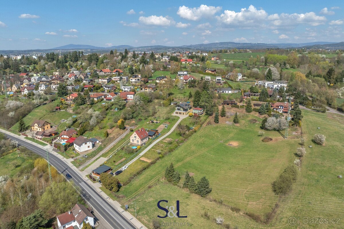 Prodej pozemku pro bydlení, 1 000 m² - Pelešany u Turnova
