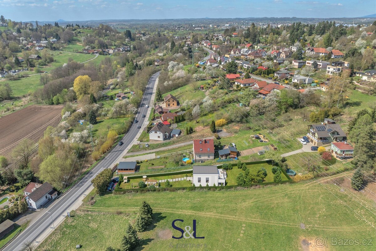 Prodej pozemku pro bydlení, 1 000 m² - Pelešany u Turnova