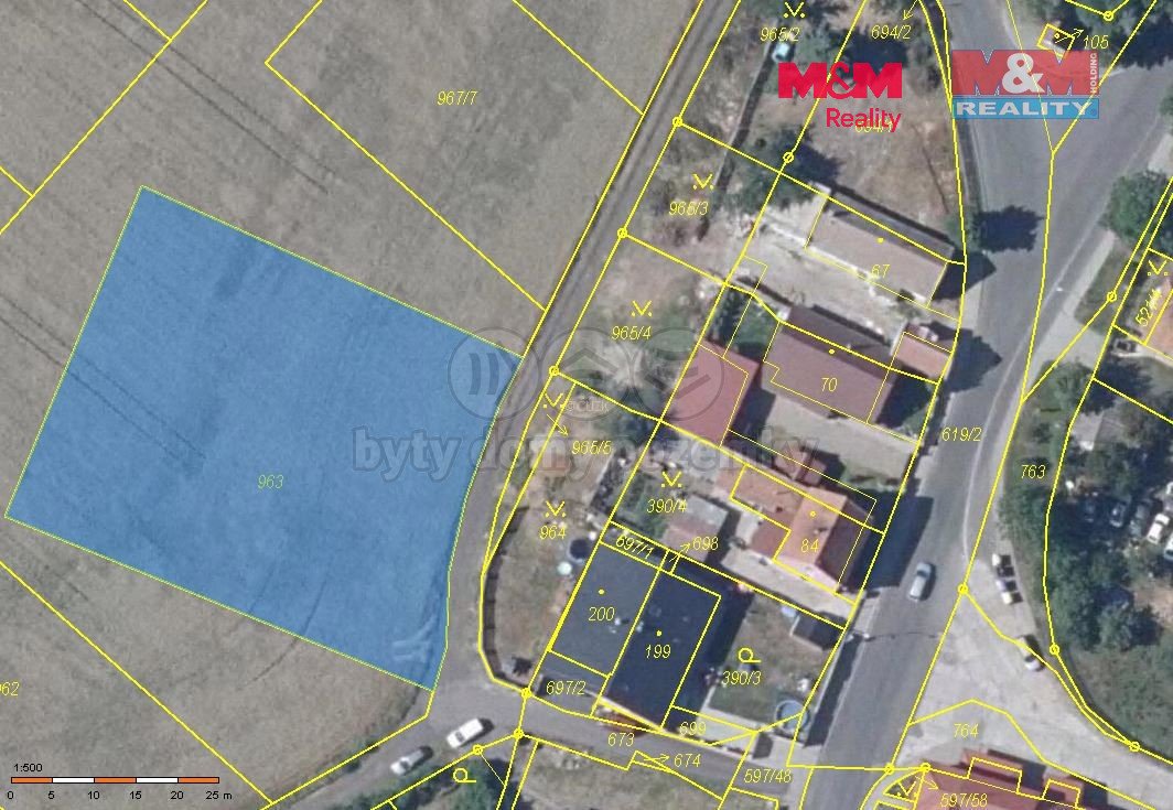 Prodej dvou pozemků k bydlení, 2167 m², Hrušovany