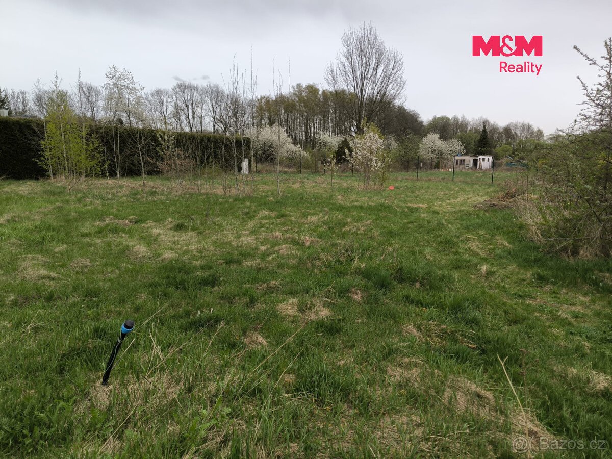 Prodej pozemku k bydlení, 875 m², Ostrov u K.Varů