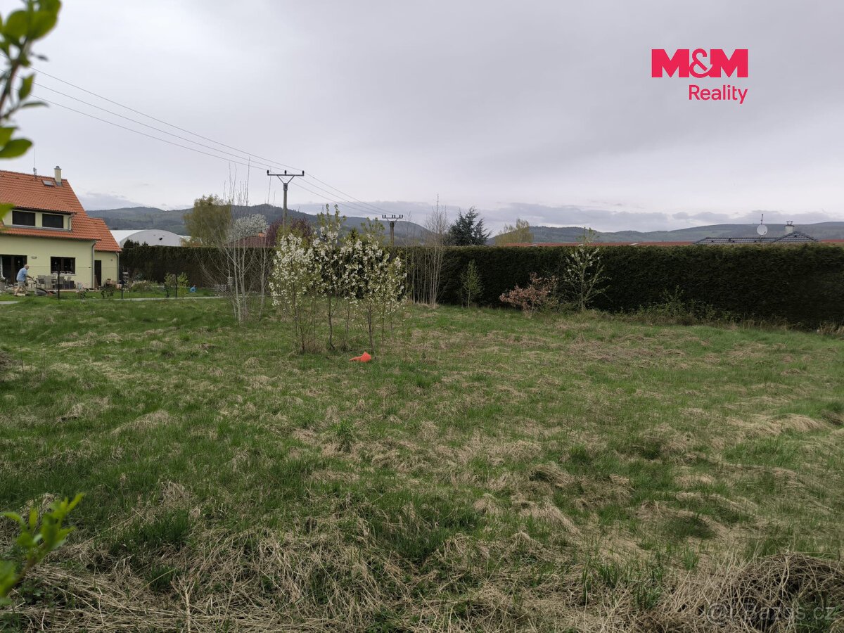 Prodej pozemku k bydlení, 875 m², Ostrov u K.Varů
