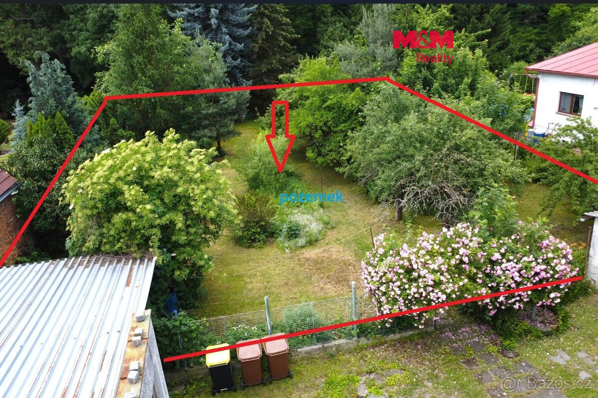 Prodej pozemku k bydlení, 831 m², Nové Dvory