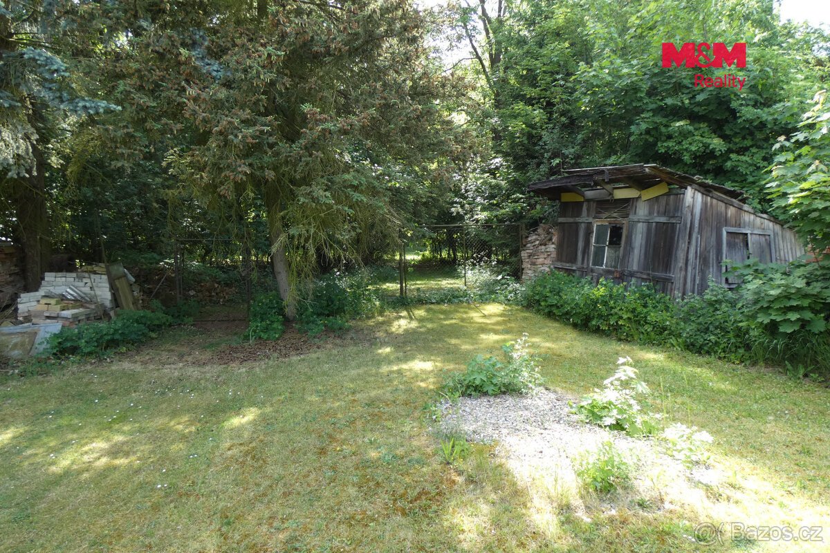 Prodej pozemku k bydlení, 831 m², Nové Dvory