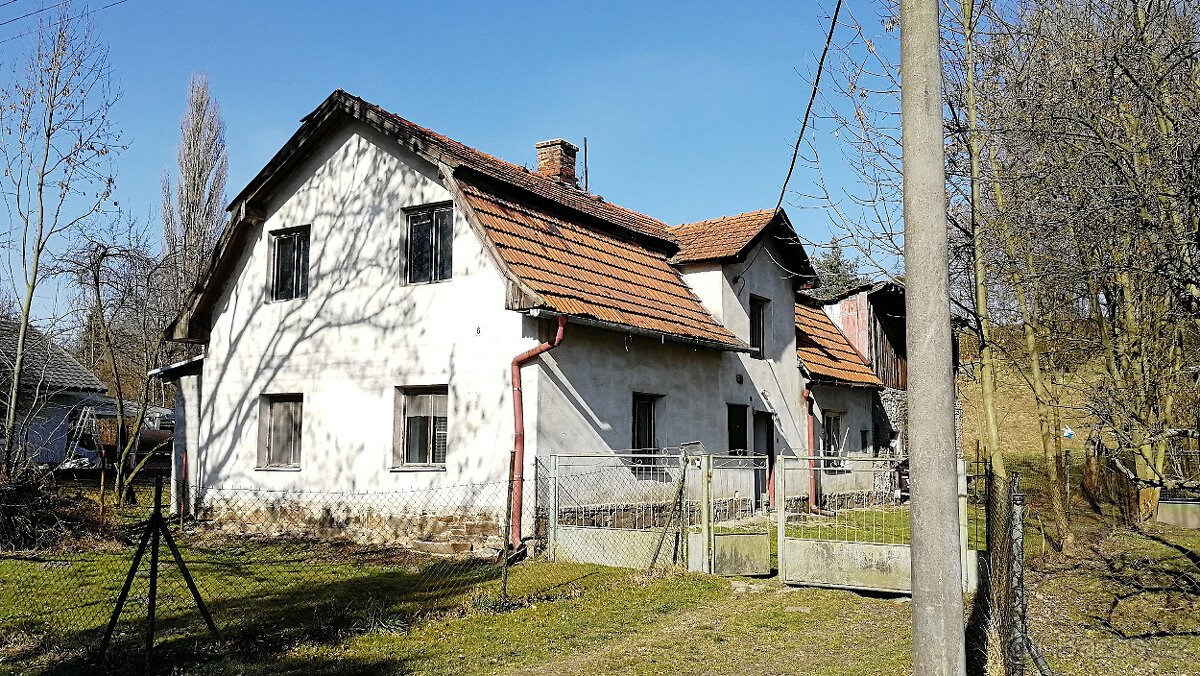 Kujavy - stavební parcela 3700 m2