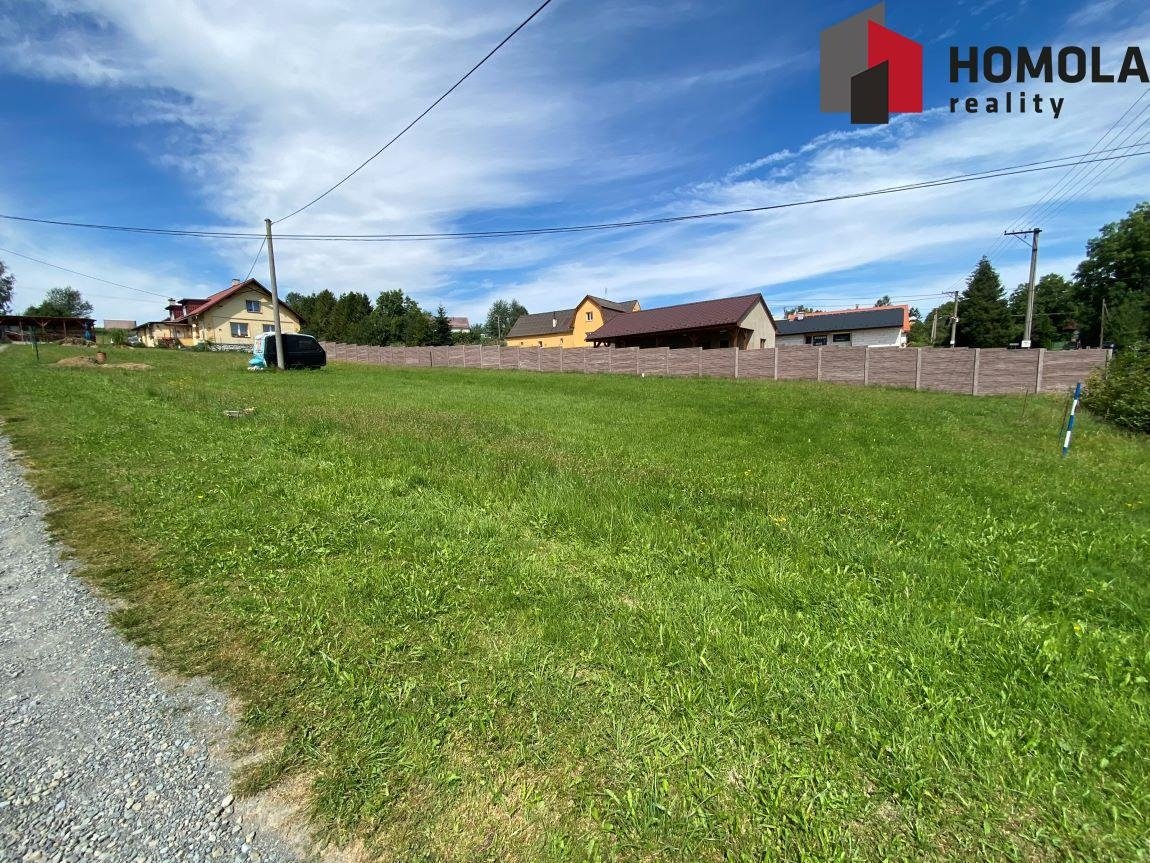Stavební parcela 1311 m2 v Kružberku
