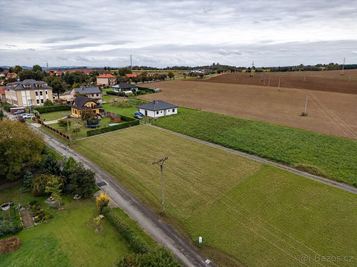 Stavební pozemek Zbizuby 800m2
