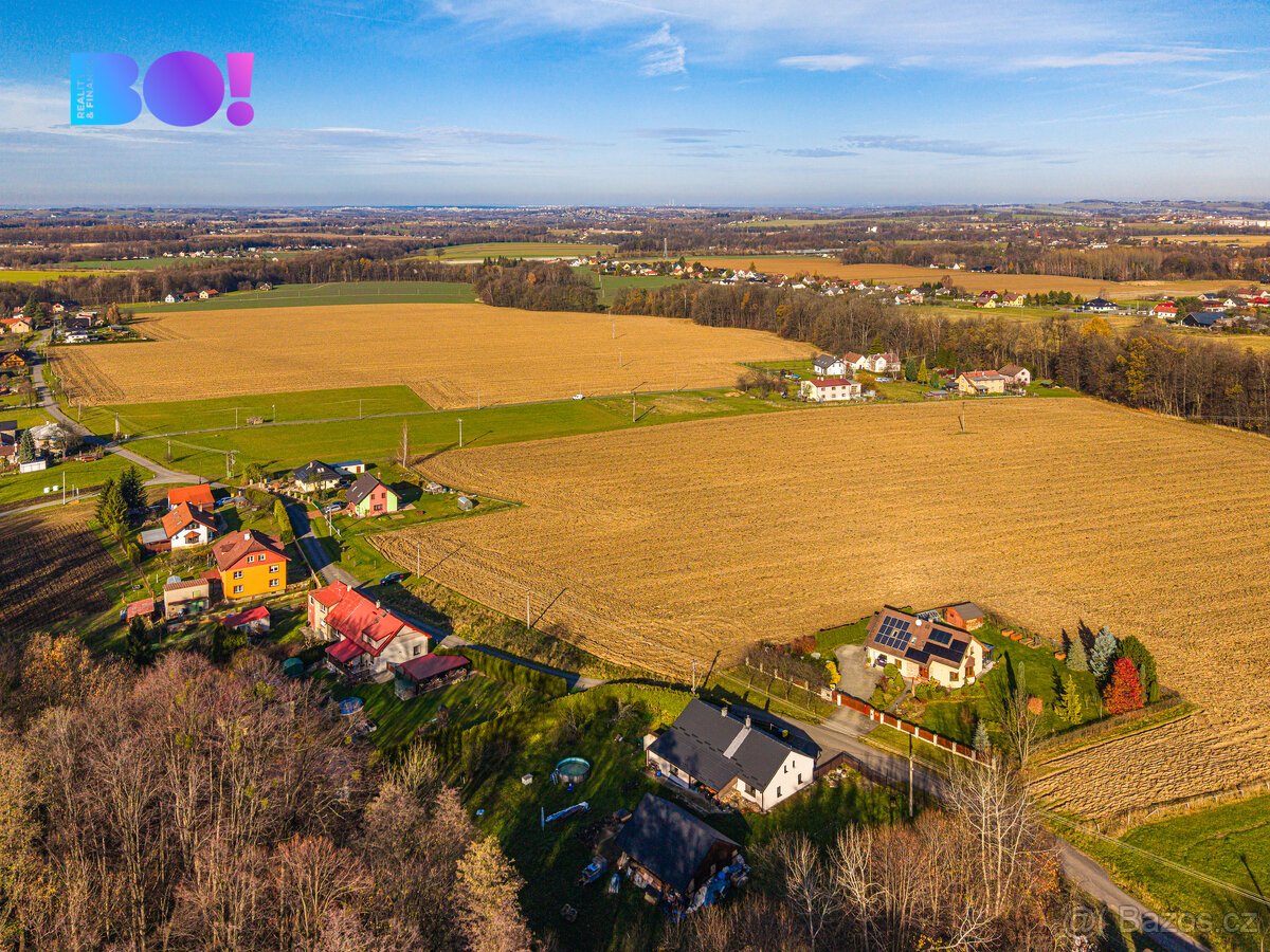 Stavební pozemek 930 m², Bukovice u Dobratic, sítě na hranic