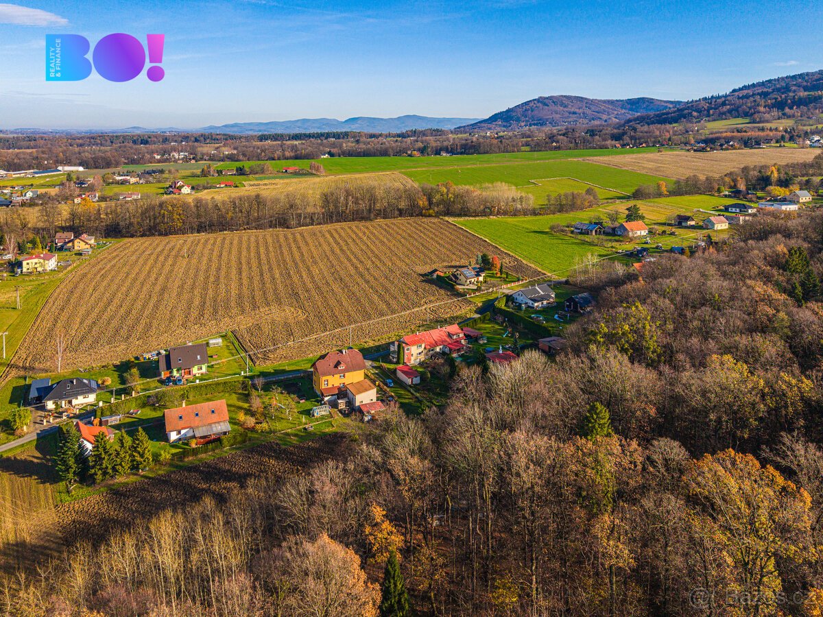 Stavební pozemek 930 m², Bukovice u Dobratic, sítě na hranic