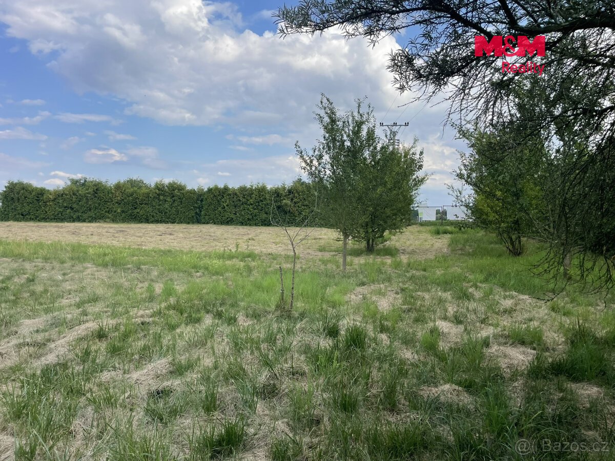 Prodej pozemku k bydlení, 2095 m², Kbel