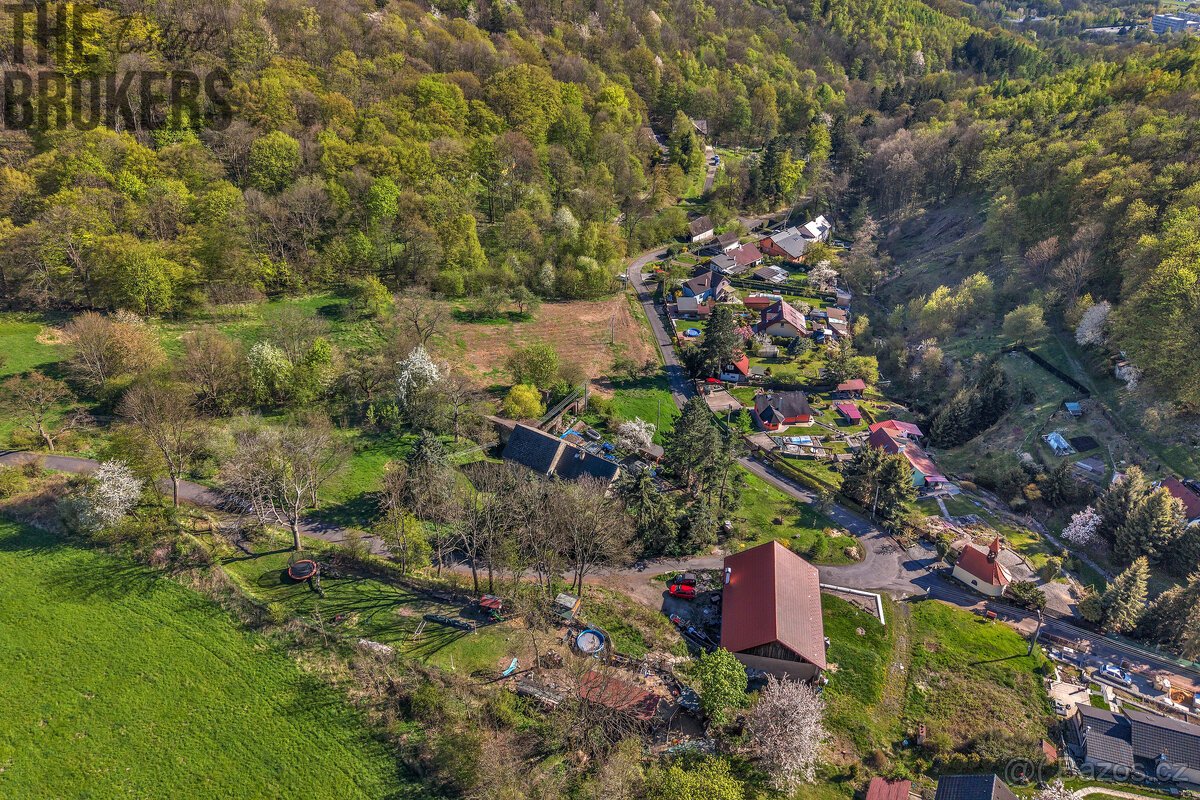 Prodej pozemku k bydlení, 1272 m2, Chuderovec