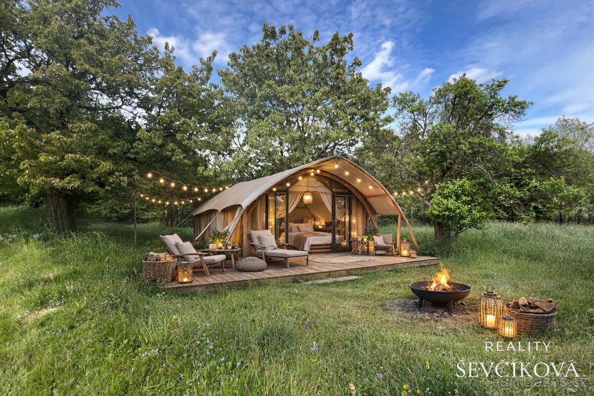 Pozemek vhodný i pro glamping či rekreaci, 2 371 m2