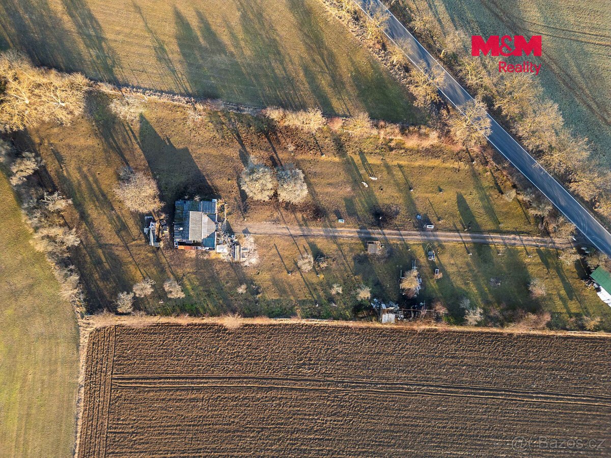 Prodej pozemku k bydlení, 7980 m², Hlásná Třebaň