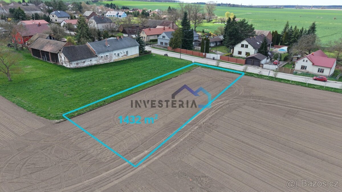 Prodej stavebního pozemku 1432 m², Všestary - Rosnice