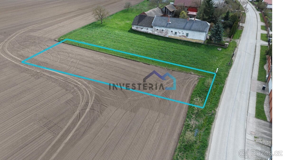 Prodej stavebního pozemku 1432 m², Všestary - Rosnice