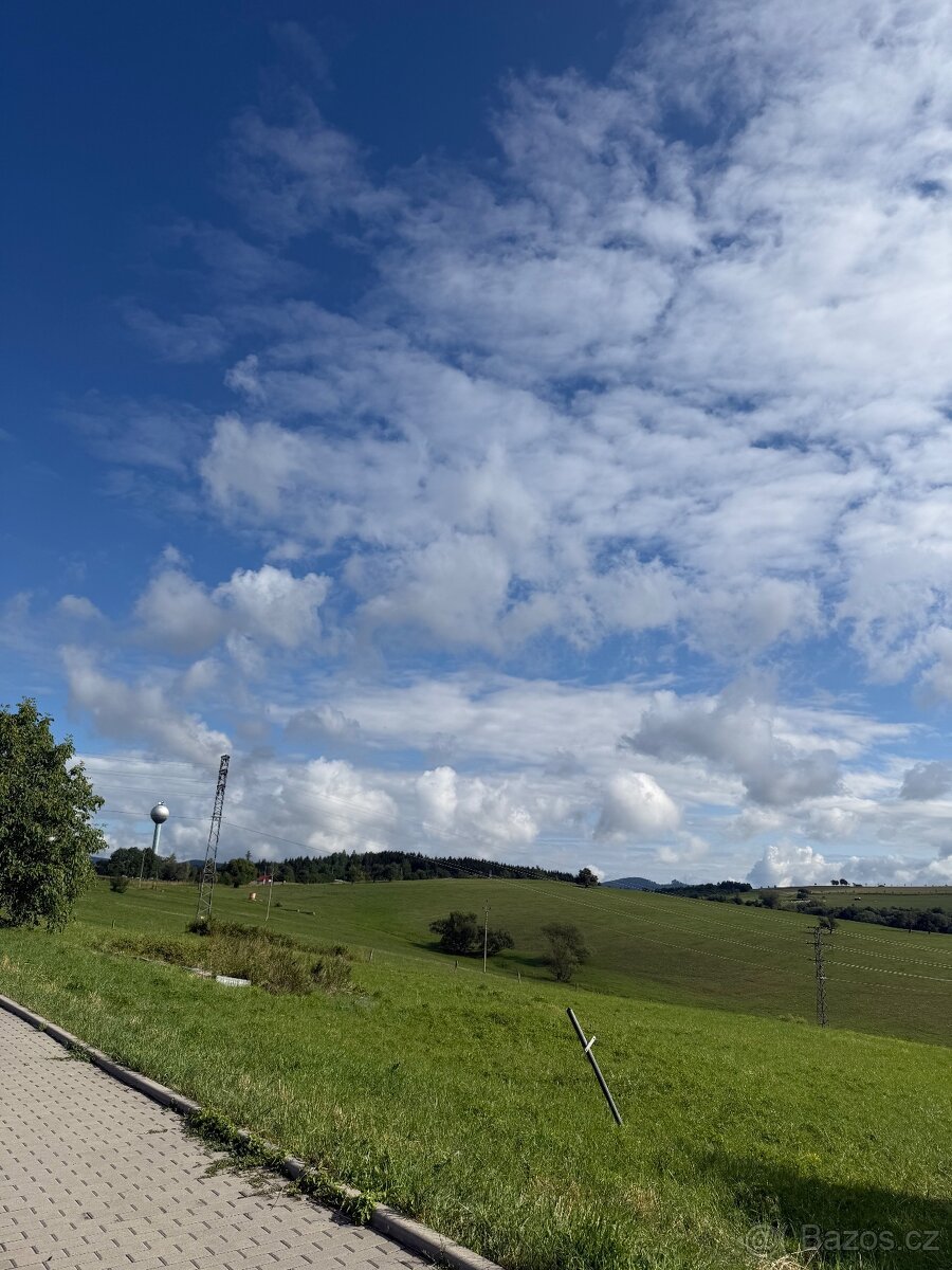 Prodej pozemků Valašské Klobouky 1647m2