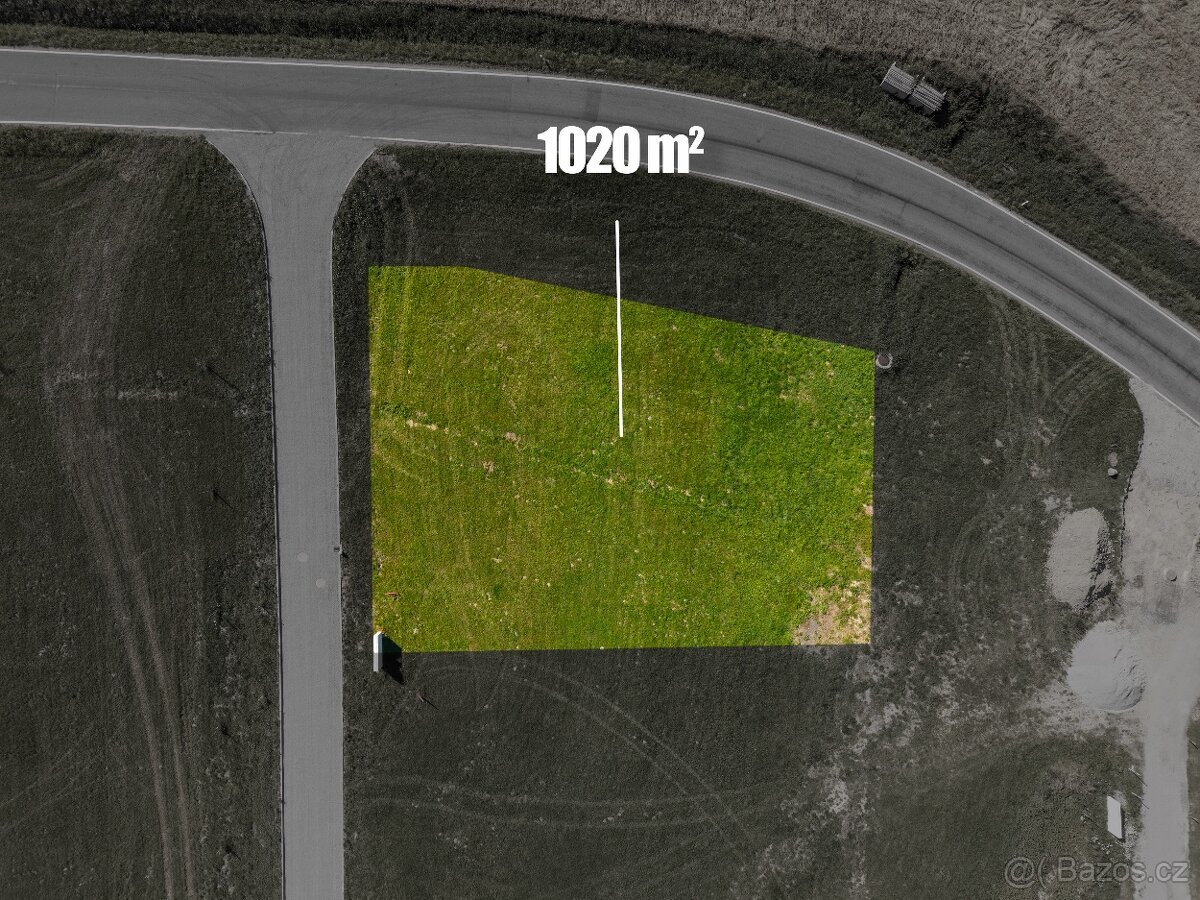 Stavební parcela - pozemek 1020 m² Sněžné, Vysočina