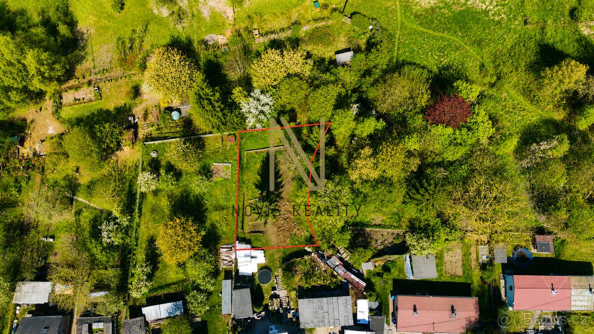 Prodej stavební pozemek 400 m², Plzeň - Skvrňany