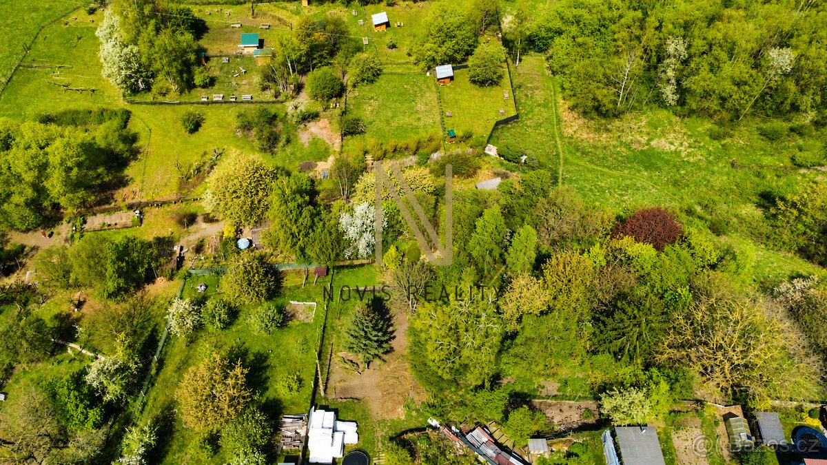 Prodej stavební pozemek 400 m², Plzeň - Skvrňany