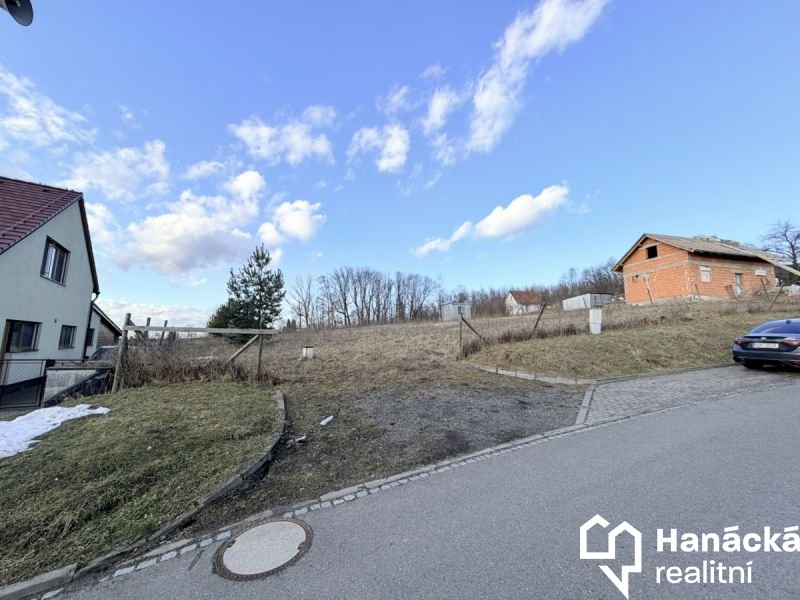Prodej, Stavební pozemek,  1.243m2, Stará Ves u...