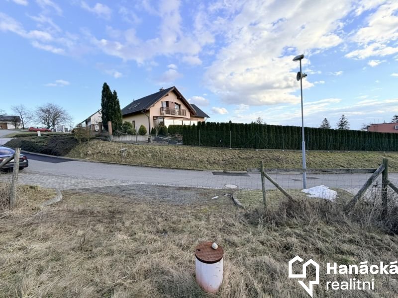 Prodej, Stavební pozemek,  1.243m2, Stará Ves u...